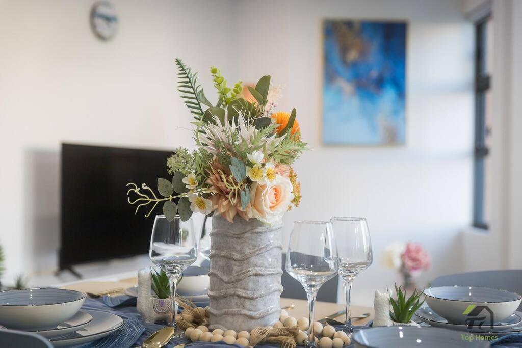 Apartment Vivid 2 Bed In Burwood